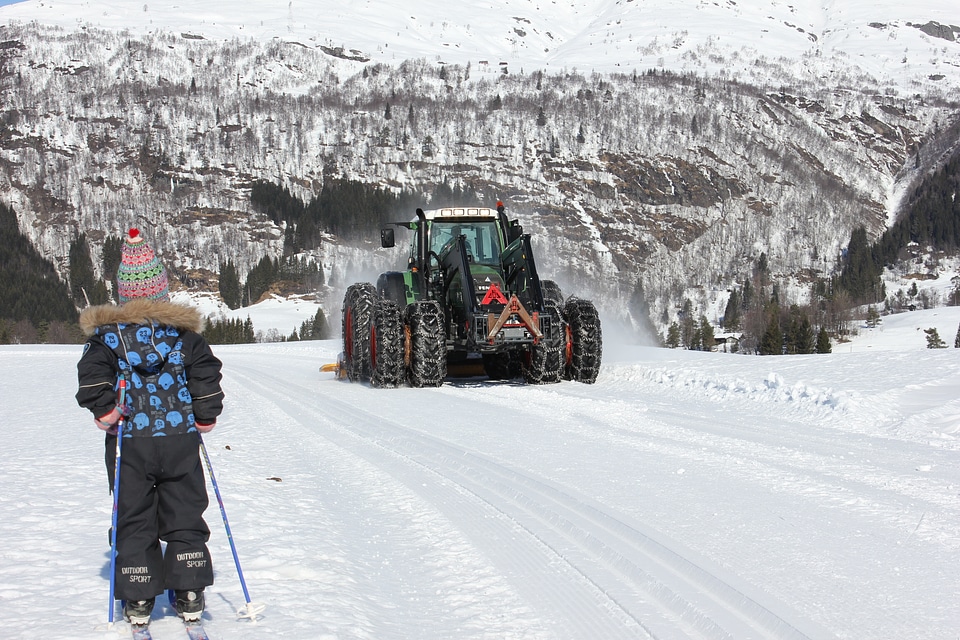 Tractor ski trails løypefres