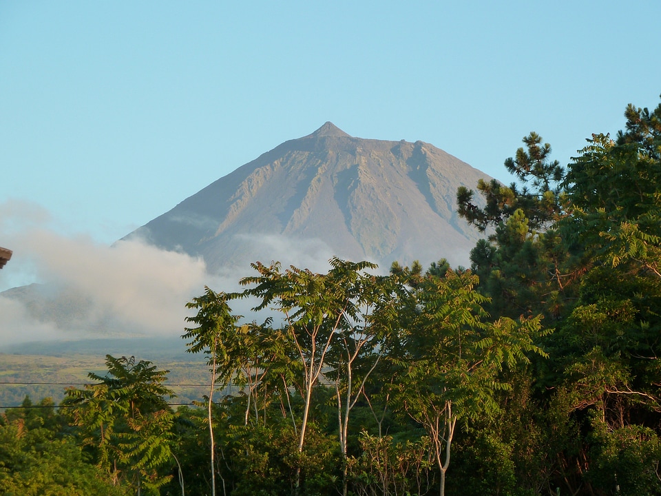 Mountain volcanic travel