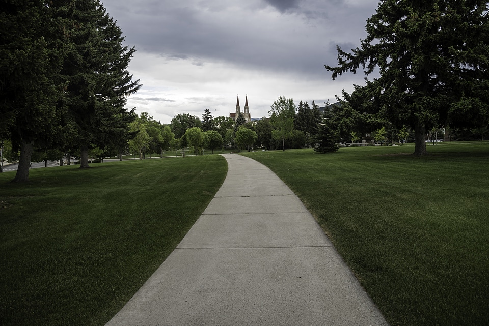 Sidewalk in a park in Helena