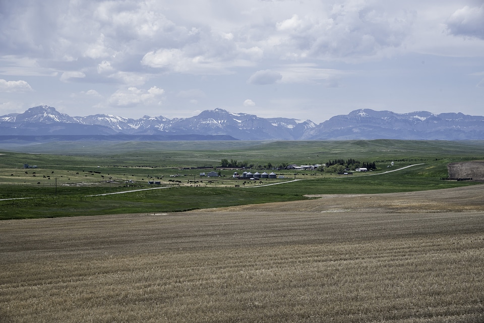 Small Town with mountains in the backdrop in Montana