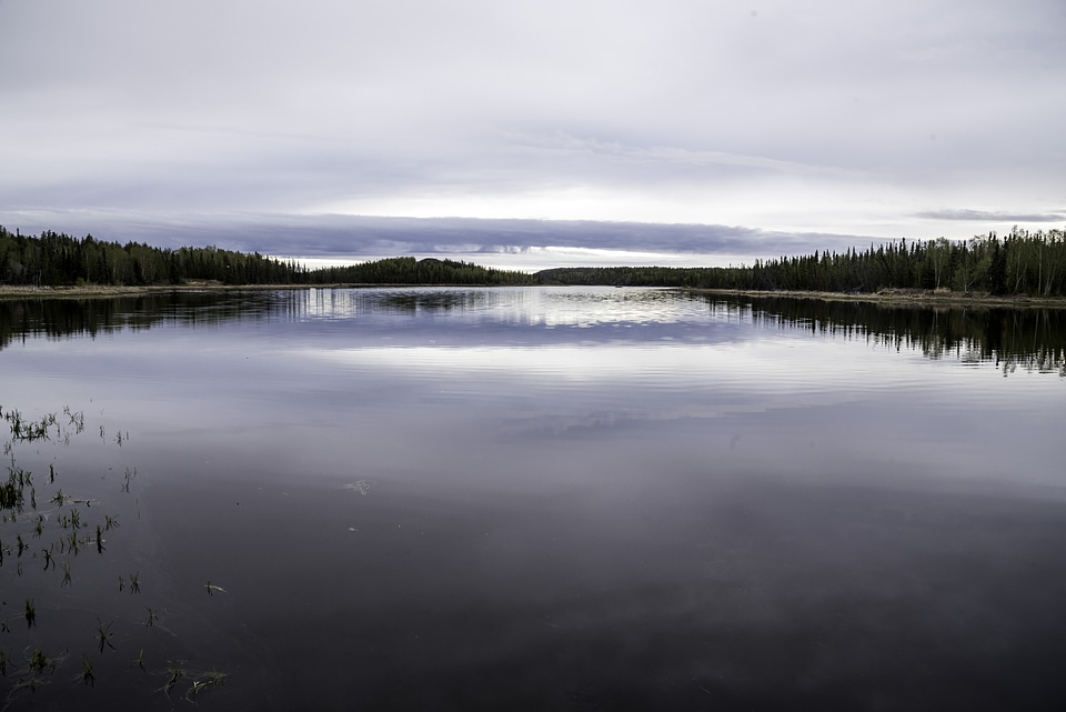 Vee Lake landscape under the cloudy skies