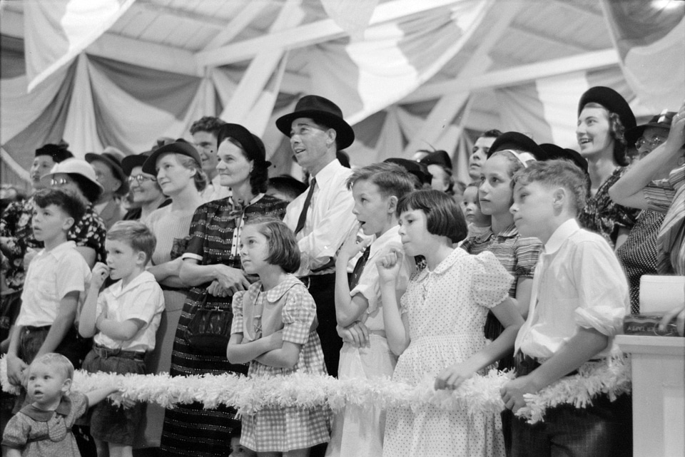 Audience watches a magician perform at the Louisiana State Fair in Donaldsonville in 1938