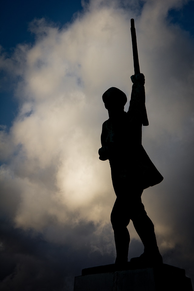 Silhouette szobrászat utcai szobor