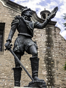 Statue of Jerónimo Luis de Cabrera founding of Cordoba in 1573, Argentina photo