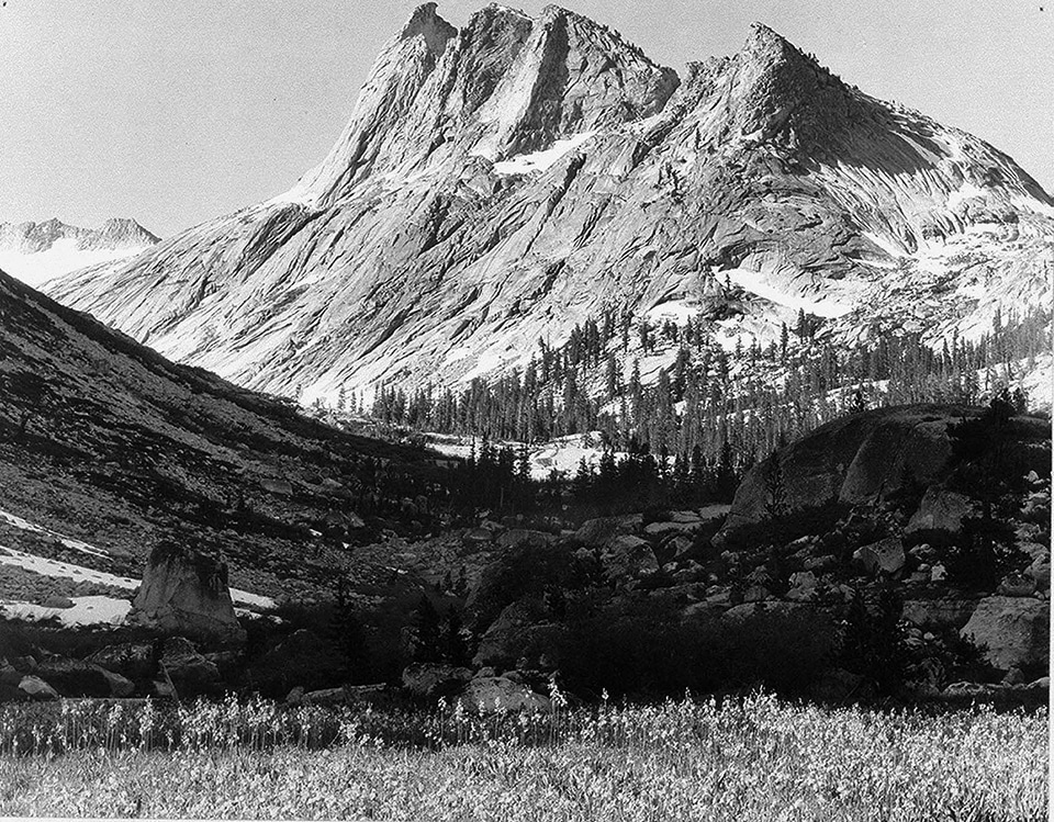 Roaring River Area in Kings Canyon National Park, California