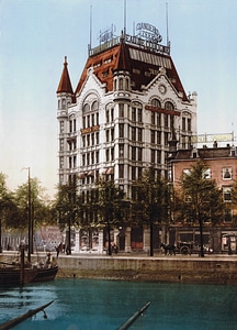 Het Witte Huis in 1900 in Rotterdam, Netherlands