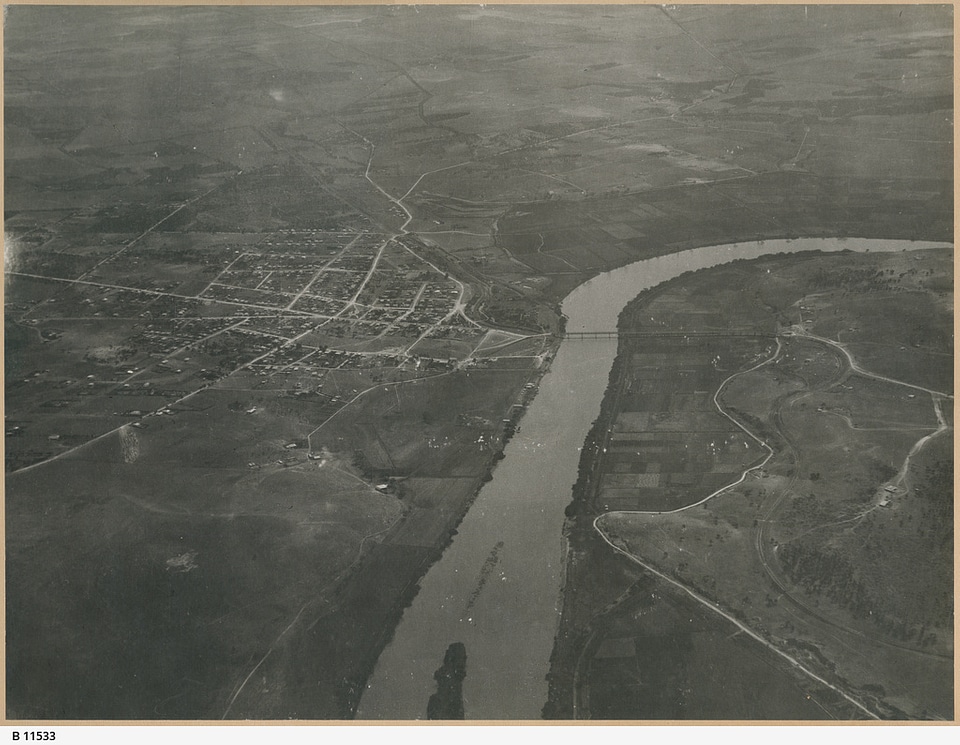 Aerial View of Murray Bridge in 1920, South Australia