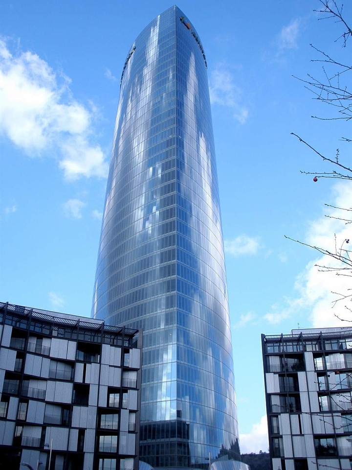 Structure tower skyscraper