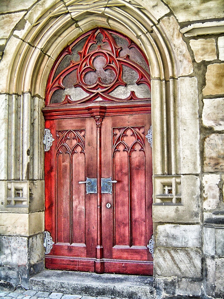 Building door entrance