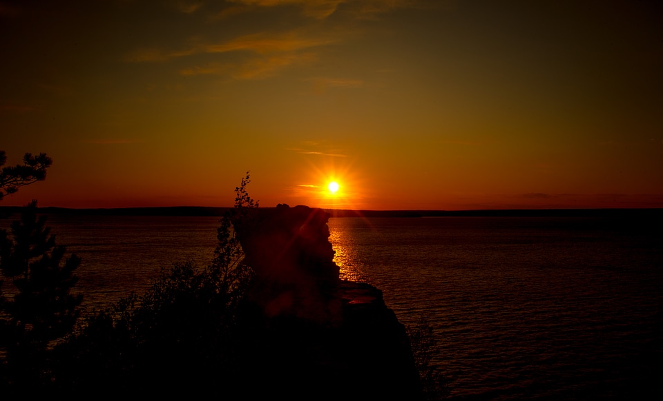 Sunset landscape over lake superior over Miner's Castle