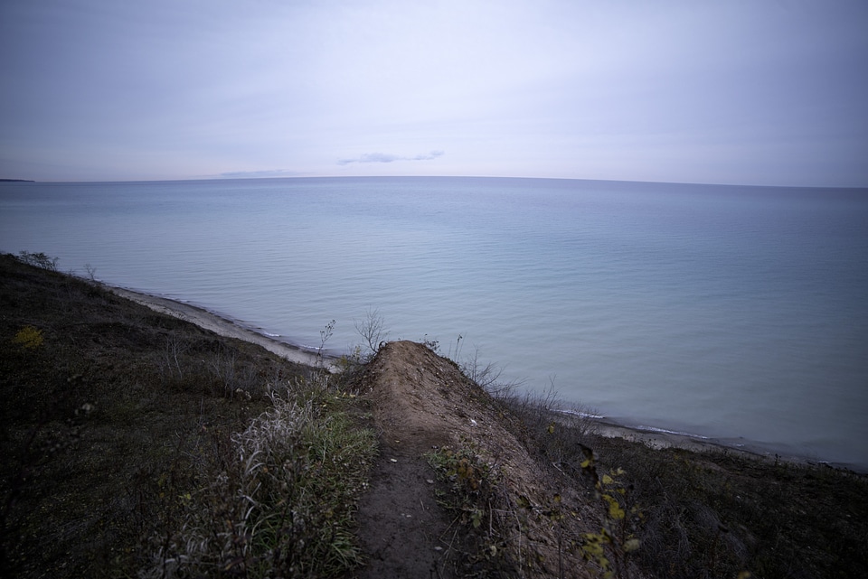 Lakeshore landscape with Horizon
