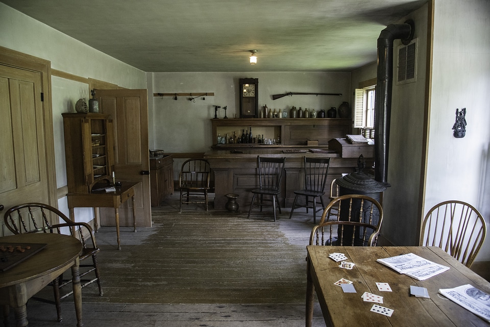 Bar and Parlor Room