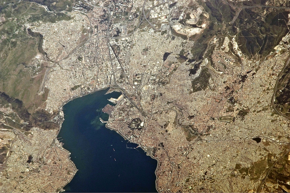 Astronaut Photograph of the geography around Izmir, Turkey