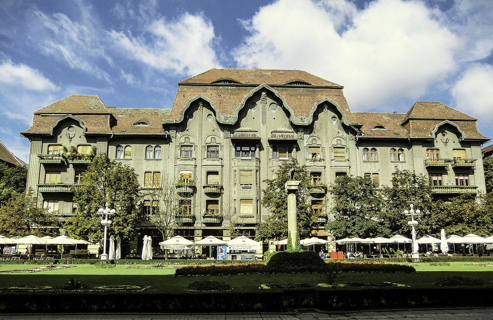 Palatul Dauerbach in Timisoara, Romania