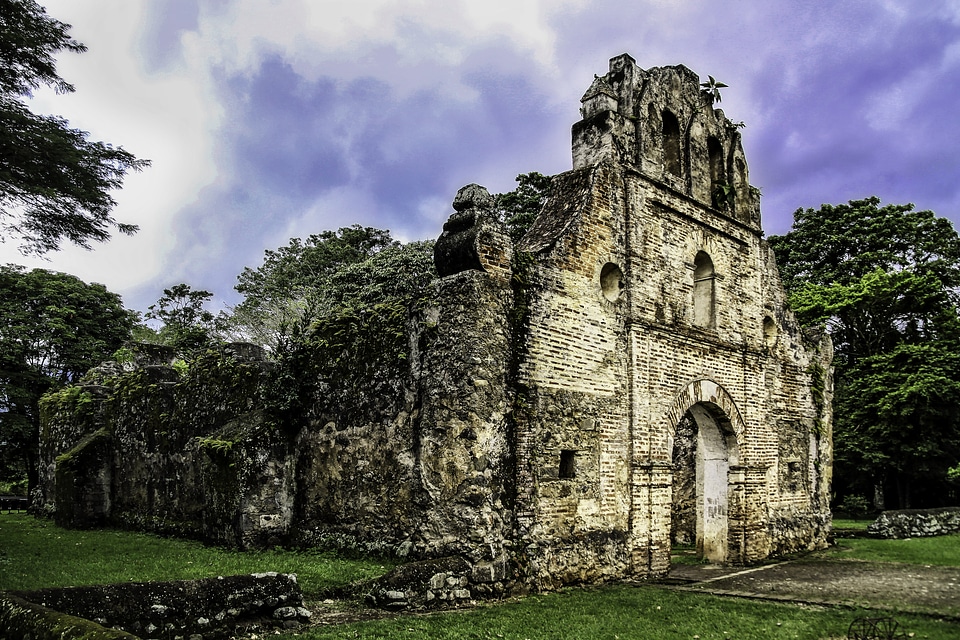  Ujarrás historical site in Costa Rica