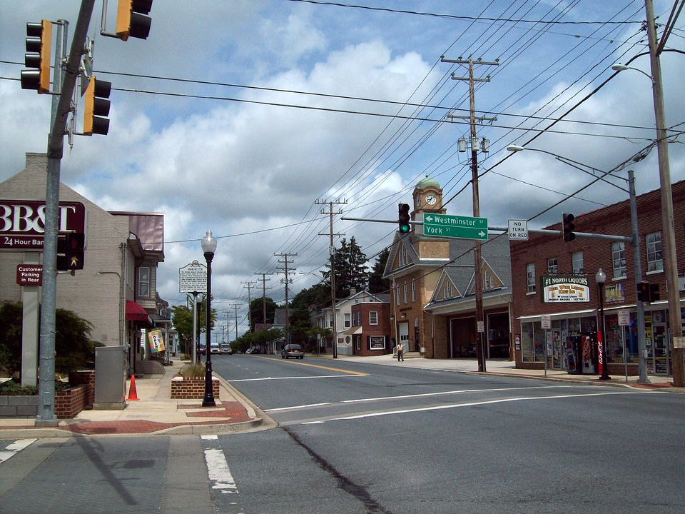 Streets, wires, and shops in Manchester, Maryland