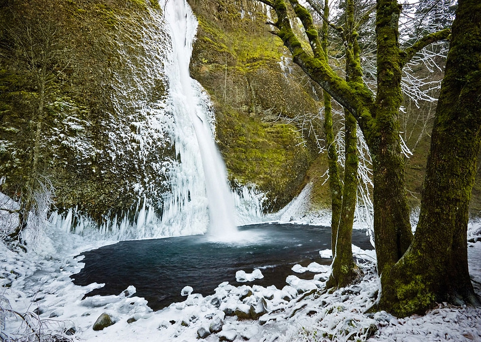 Horsetail Falls covered in Ice after winter storm 