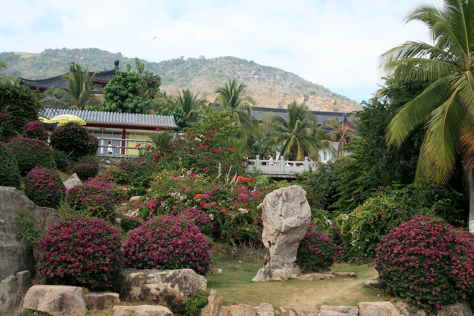 Garden with Nanshan Guanyin Park