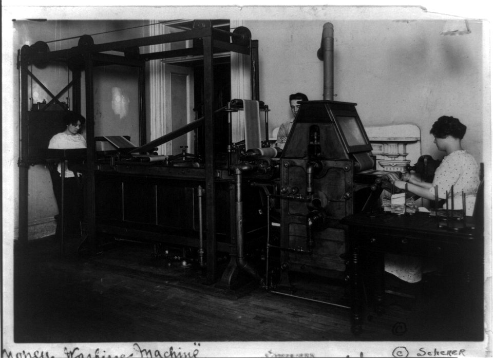 Money washing machine at the Treasury Dept. LCCN96519578