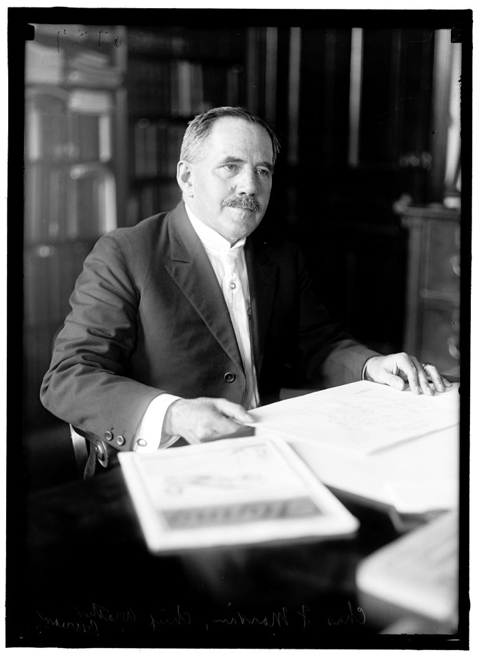 MARVIN, CHARLES FREDERICK. CHIEF, WEATHER BUREAU, 1913-1934 LCCN2016870356
