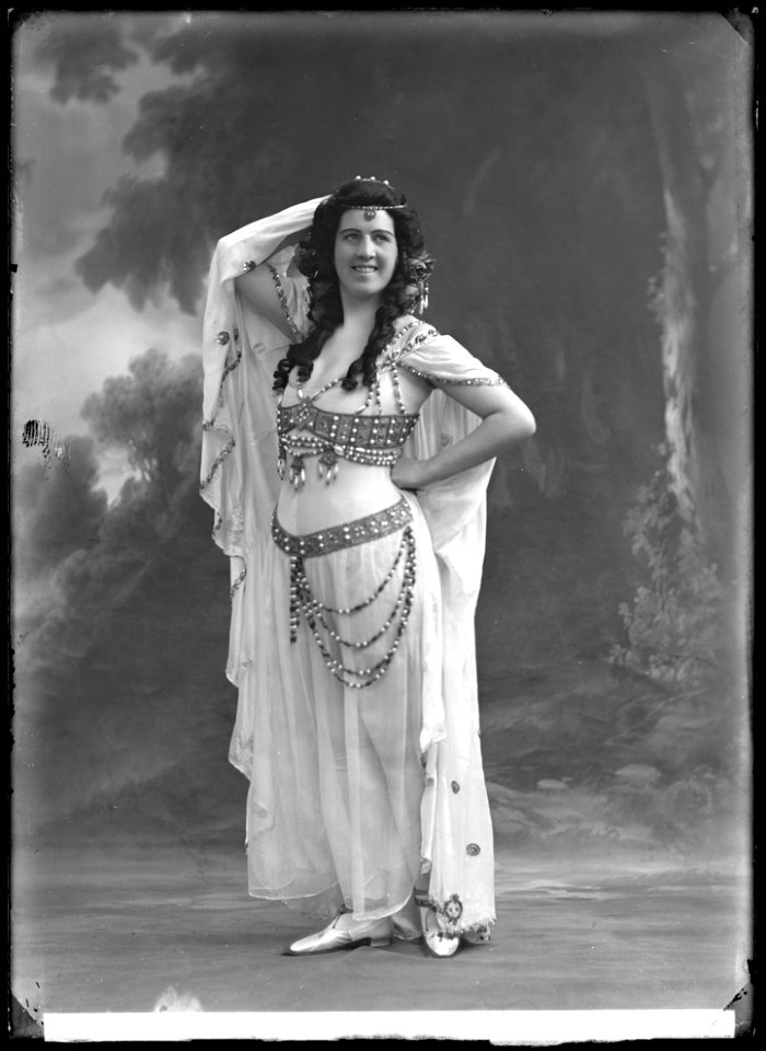 Magna Lykseth in Izeyl at Kungliga Operan 1910 - SMV - GL166
