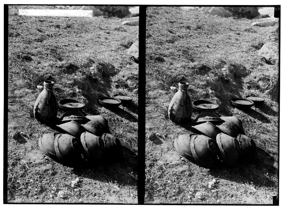 Making gunpowder at Beit Jibrin. Evaporating the liquid LOC matpc.01407
