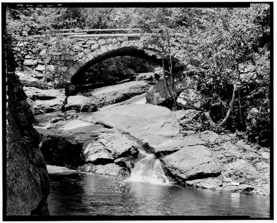 Historical American Buildings Survey L. C. Durette, Photographer May 15, 1936. GLEASON FALLS BRIDGE VIEW FROM DOWN STREAM - Gleason Falls Bridge, Spanning Beard Brook, Hillsboro, HABS NH,6-HILL.V,1D-2