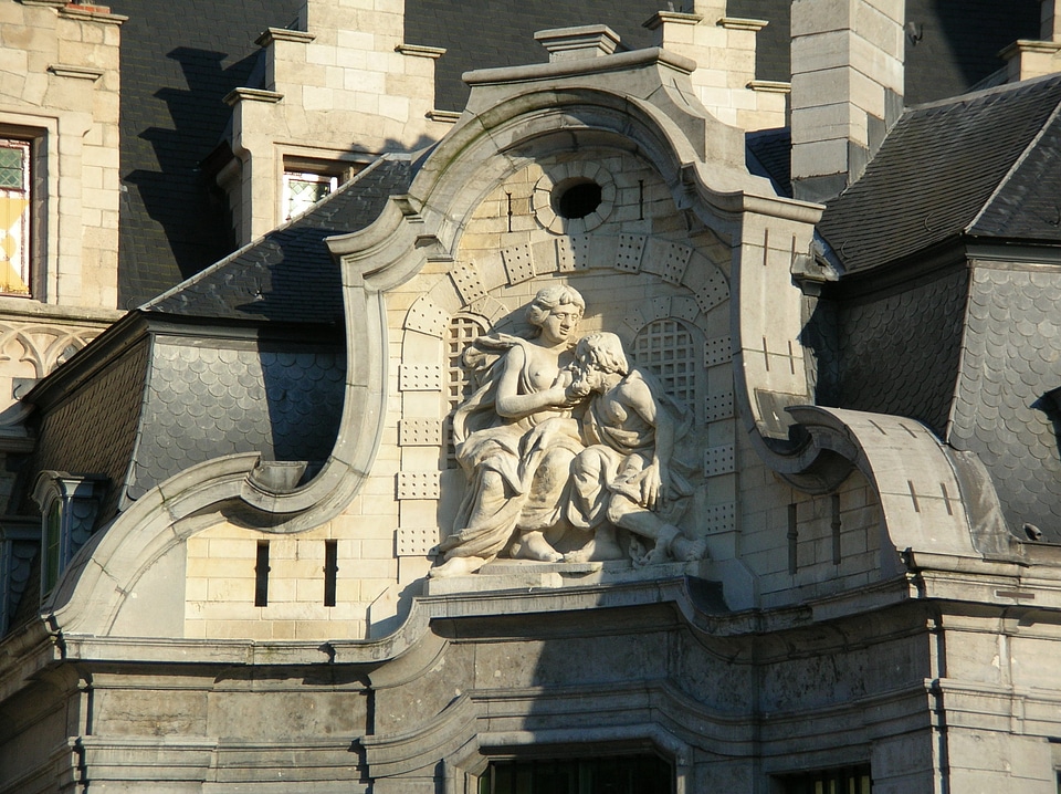 Sculpture on the Mammelokker building in Ghent, Belgium