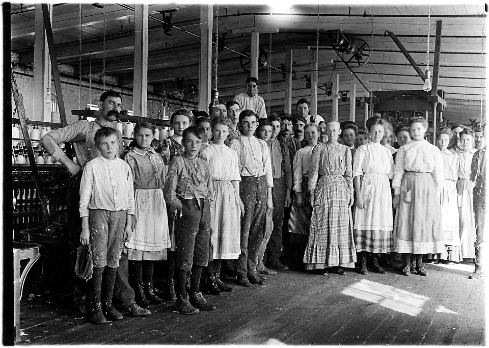 Noon hour at the Vivian Cotton Mills. Shows the character of the hands in a better class mill, -well ventilated... - NARA - 523110
