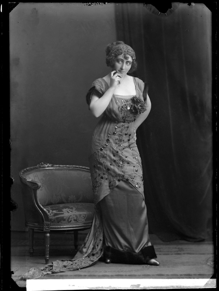 Maja Arehn in Den starkaste at Svenska teatern 1911 - SMV - NA045
