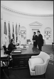 Nixon meeting with Senator BobDole - NARA - 194710 photo