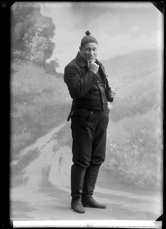 Nils Personne in Samvetets mask at Dramatiska teatern 1908 - SMV - NP019