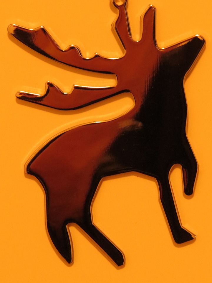Metal jewellery christmas decorations