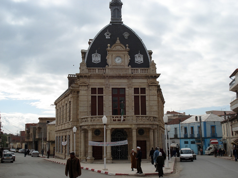 Overview of Souk Ahras Theatre