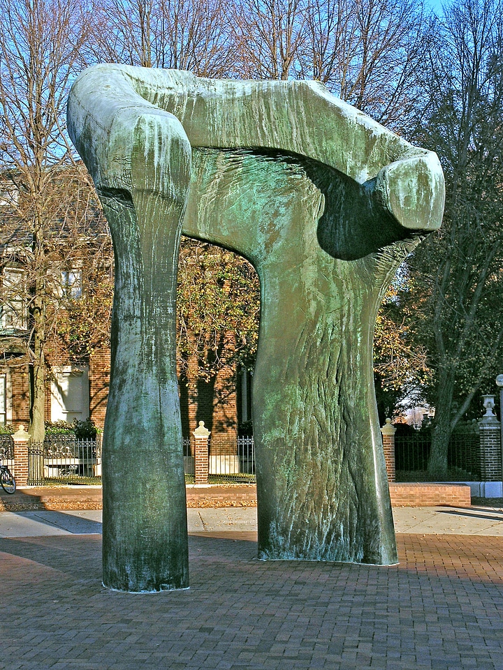 Henry Moore's Arch in Columbus, Indiana