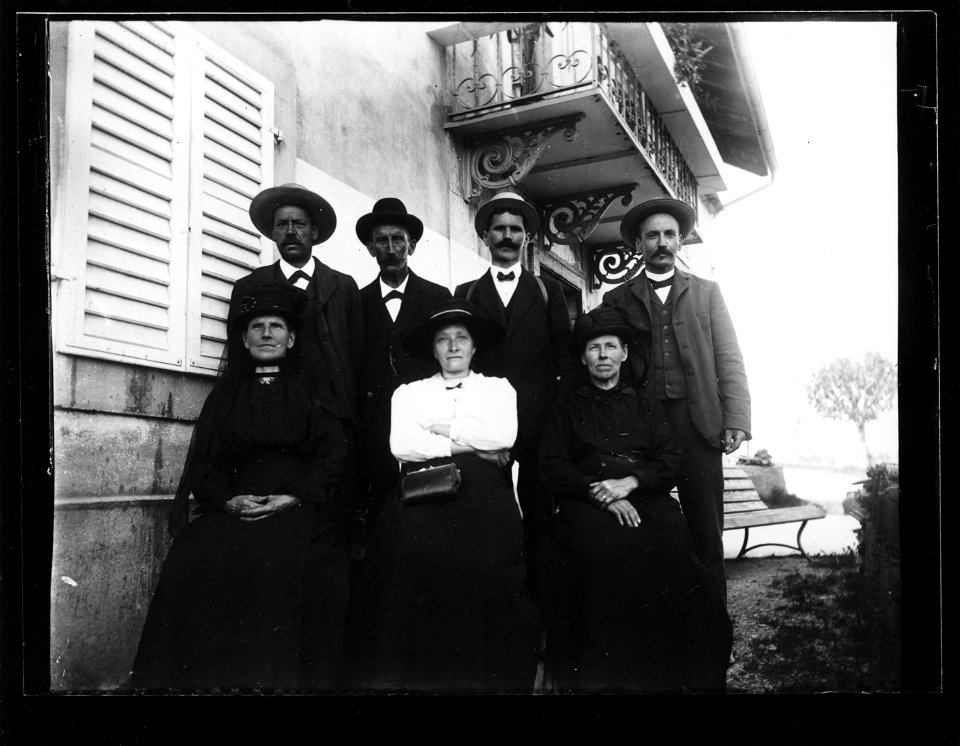 ArCJ - Famille - 137 J 2277 a