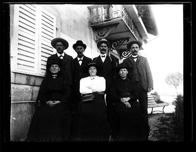 ArCJ - Famille - 137 J 2277 a