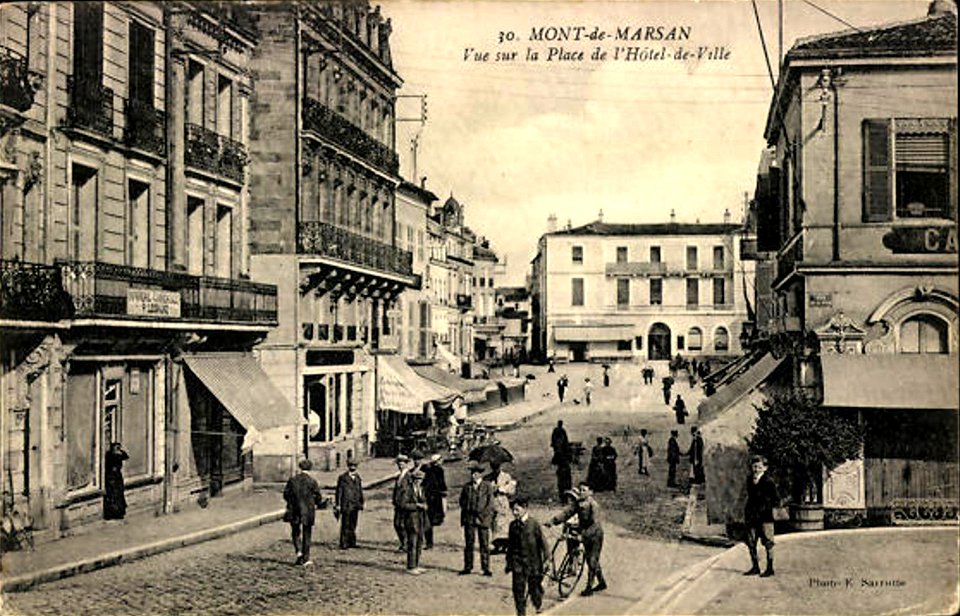 Mont-de-Marsan - Rue Gambetta 10