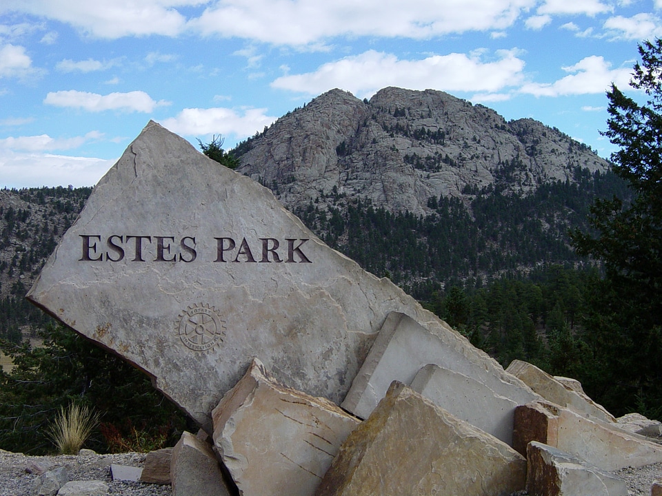 Estes Park Sign on a slab of rock