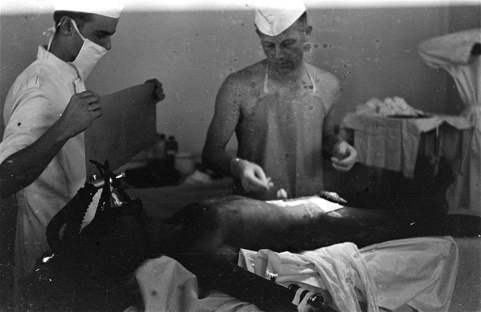 Palembang Gewondenverzorging in het Militair Hospitaal, Bestanddeelnr 3890