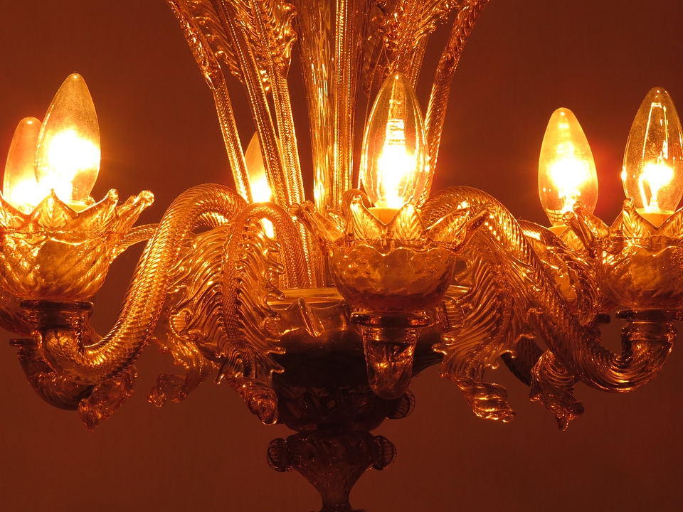 Lighting bulbs light