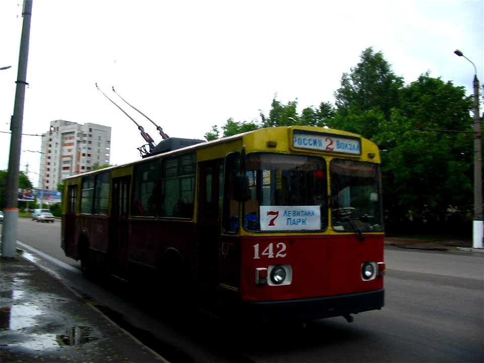 Tver trolleybus 142 20050626 076