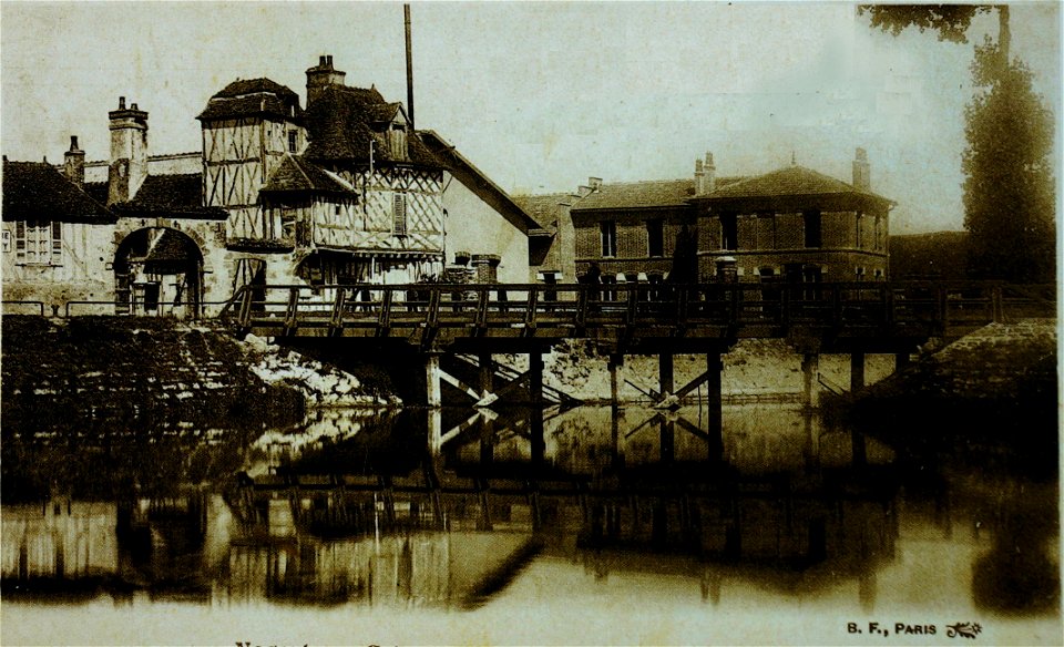 Nogent sur seine deversoir moulin 05322