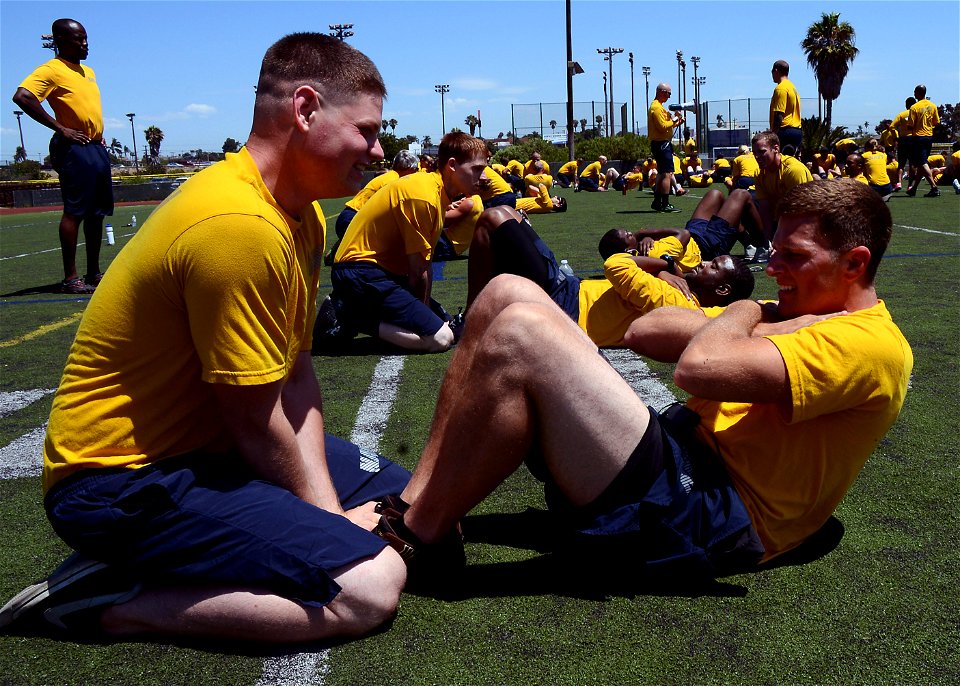 Mock physical fitness assessment 130821-N-BB534-389