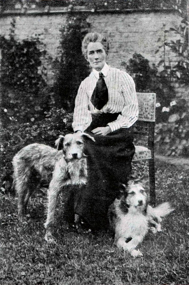 No 3791, 30 Octobre 1915, Page 448, Miss Edith Cavell
