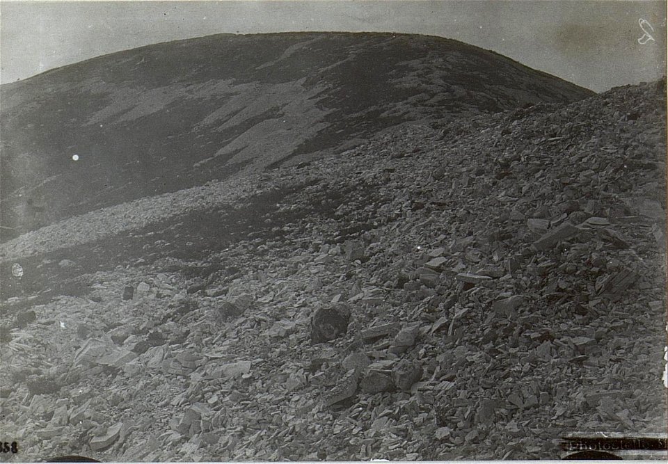 Monte Meletta. (Triangulierungspunkte.300m v.N.) (BildID 15648491)