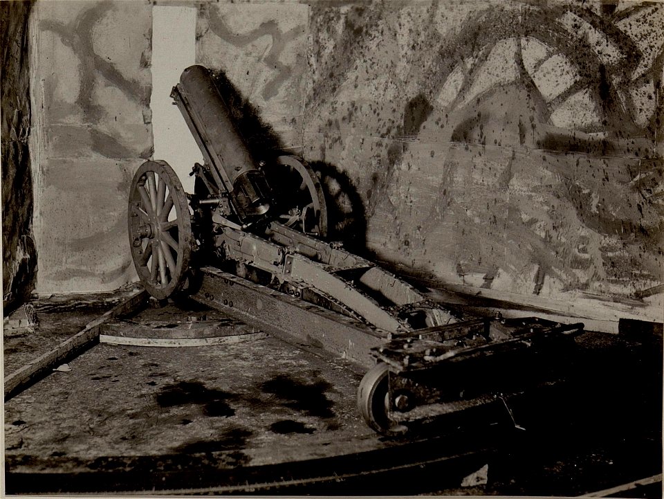 Minimalschartenlafette für 7.5 cm Geb.Kan.in Kavernen.Konstruktion von Ltn.Kron. (BildID 15483798)