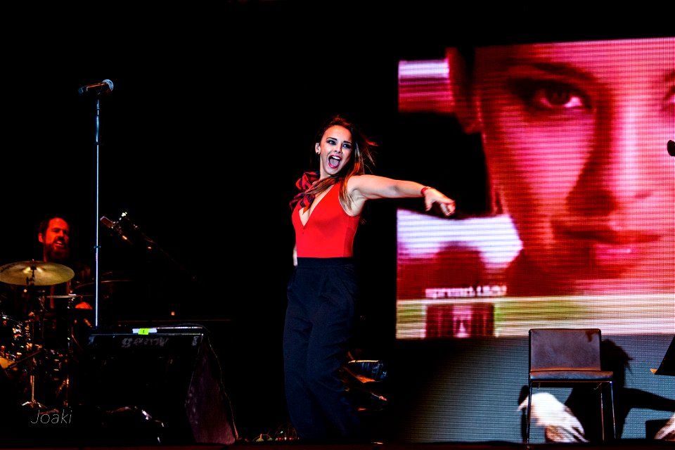 CONCIERTO CHENOA ZARAGOZA - FIESTAS PILAR 2018 IMG 2560-imp (30222676357)