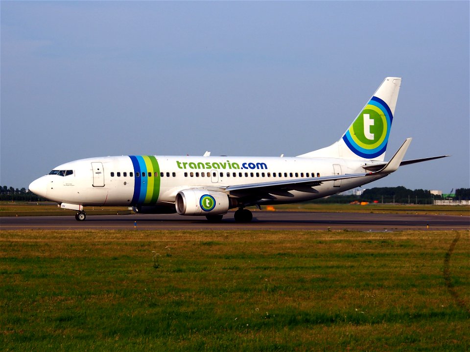 PH-XRV Transavia Boeing 737-7K2(WL) - cn 34170 taxiing 22July2013 pic-003