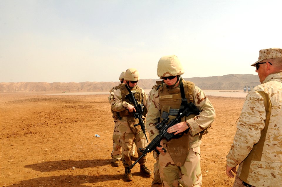 NMCB-11 battlesight zero on Camp Leatherneck 120219-N-UH337-055